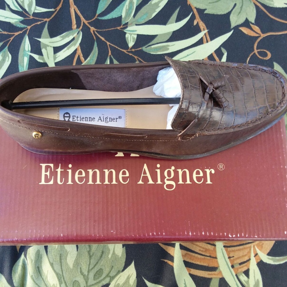 Eitenne Aigner leather tassel loafers